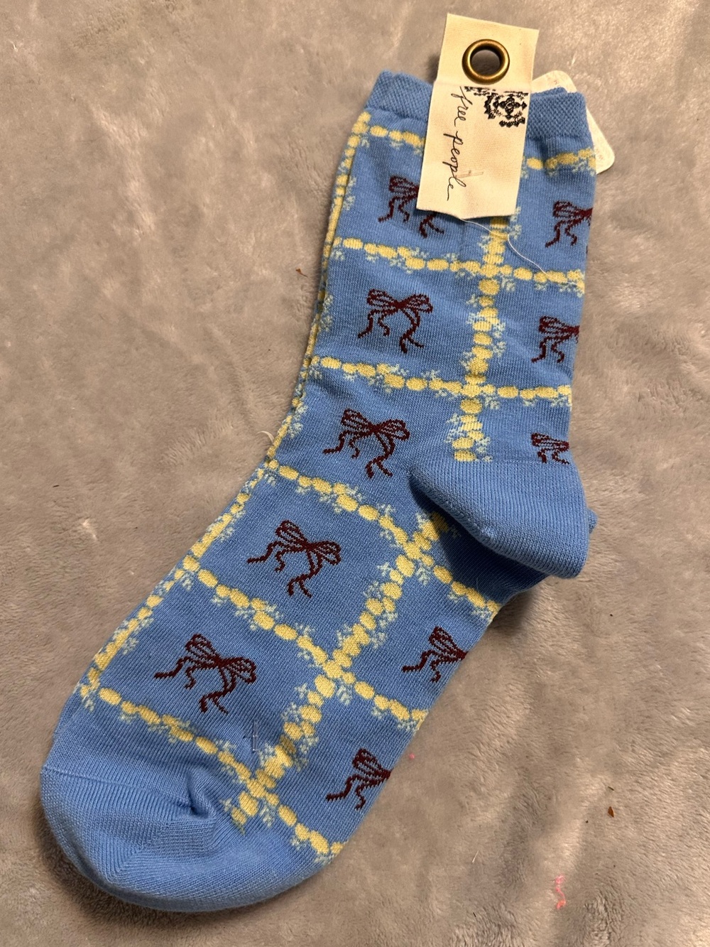 Free People Tie A Bow Ankle Socks. NWT. Light blue